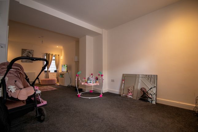 61, Broad Street, Blaenavon photo 4