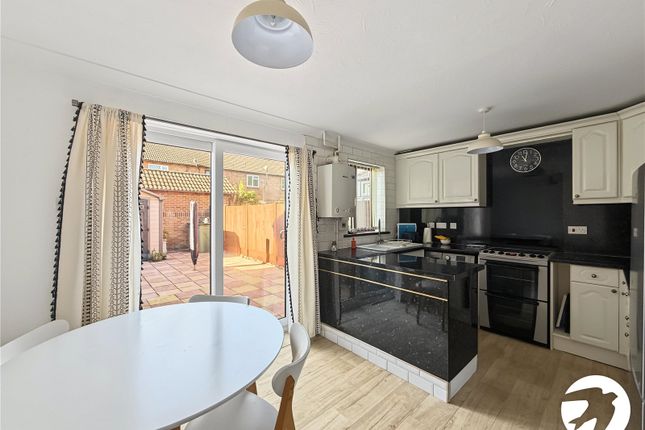 66, Redwing Road, Kent photo 3