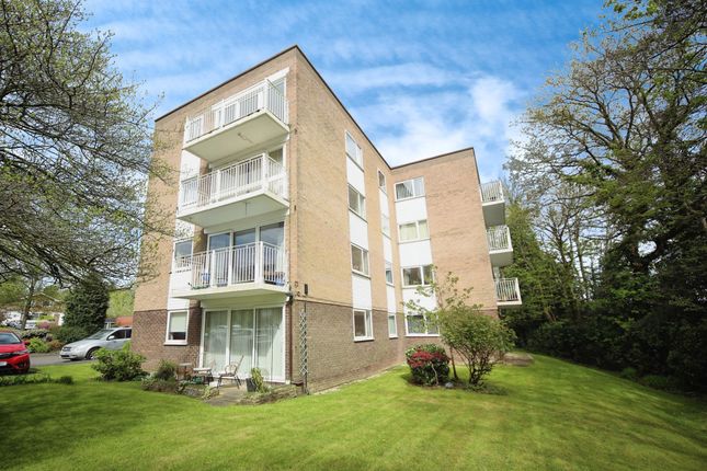 Thumbnail Flat for sale in Mallards Reach, Solihull