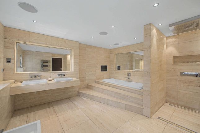 1 Eyebrook Road, Altrincham photo 4