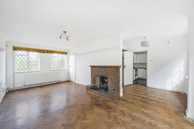 41, Ullswater Crescent, London photo 3