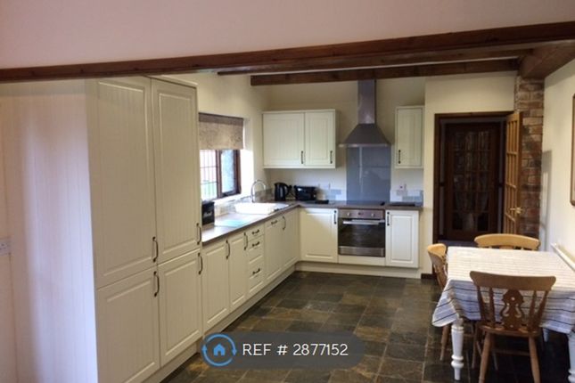 Lodge, Gatehouse Lodges Cadeby Lane, Cadeby, Nuneaton photo 4