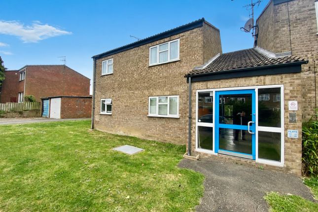 13, Appleyard, Peterborough photo 2