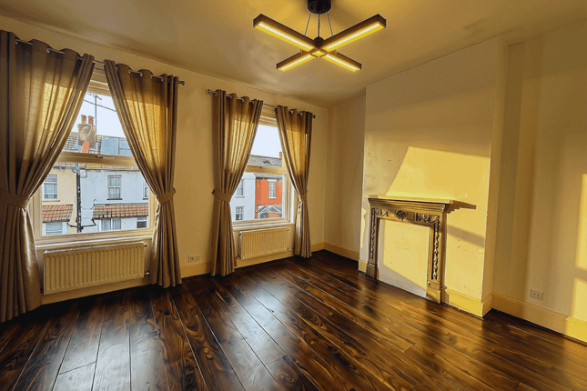 Edward Road, London photo 4
