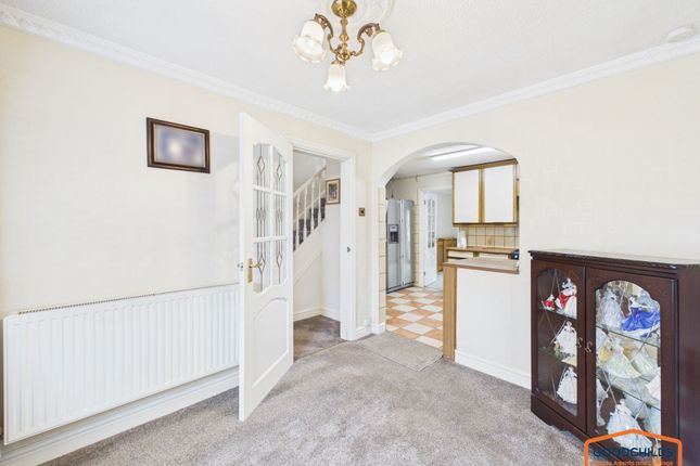 61 Sadler Road, Walsall photo 4