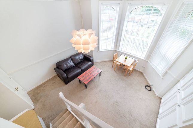 Studio for sale in Compayne Gardens, South Hampstead, London