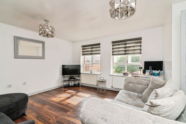 60, Sheridan Way, Nottinghamshire photo 2
