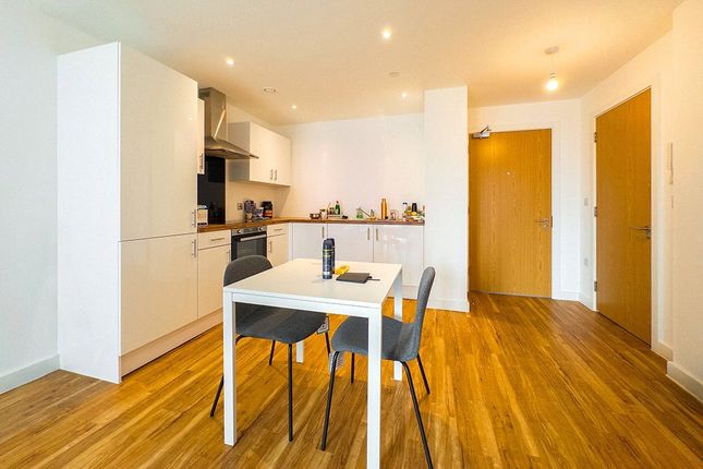 Flat for sale in Media City Tower, Media City, Salford Quays, Salford