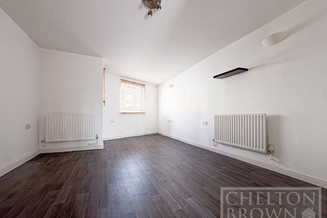 Flat 7, The Bank, 39, Pytchley Street, Northamptonshire photo 4