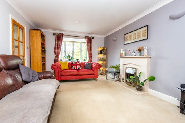 1, Brooke Close, Rushden photo 4