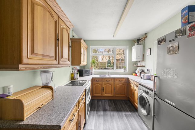 43, St. Johns Road, Uxbridge photo 2