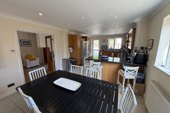 Spire View, 21, East Gomeldon Road, Salisbury photo 3