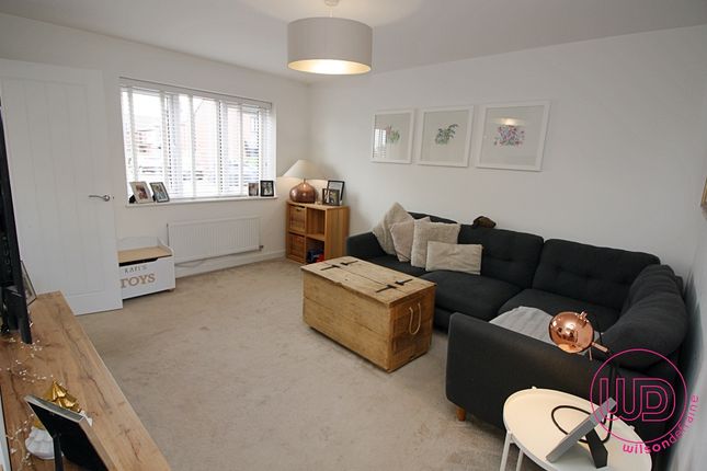 13 Dixon Close, Jameson Manor, Newcastle upon Tyne photo 2