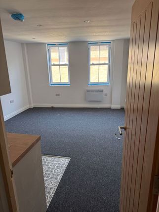 Thumbnail Flat to rent in Mansion Street, Margate
