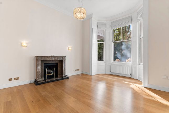 2-bed house on 78, Lexham Gardens London, South Kensington, £4,000/mo