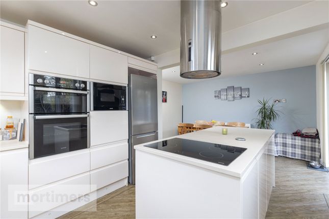 10, Shelley Drive, Lancashire photo 2