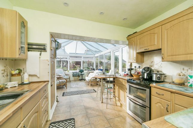32, Arfryn, Conwy photo 4