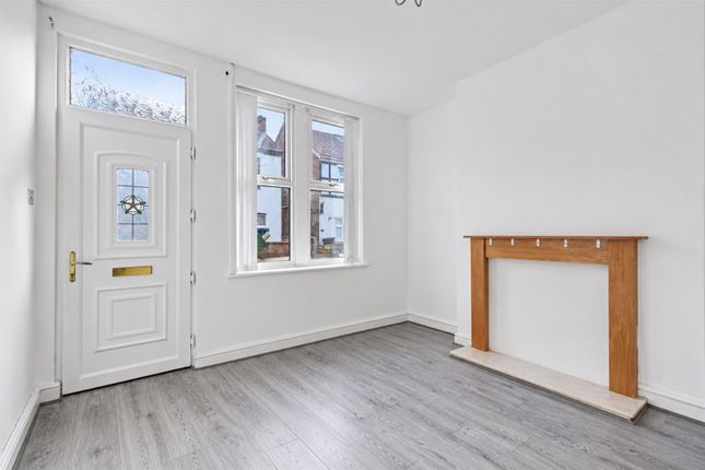 93, Granville Avenue, Nottingham photo 2