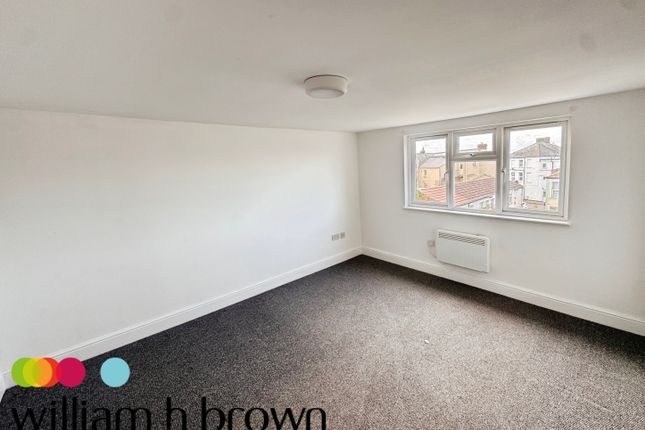 Flat 6, 11, Carnarvon Road, CLACTON-ON-SEA photo 4