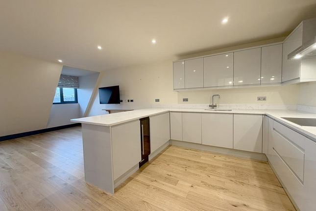 Apartment 10, Westfield House, Station Parade, Harrogate photo 4