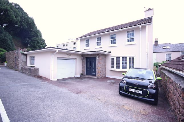 Thumbnail Detached house for sale in Queen's Road, St Helier