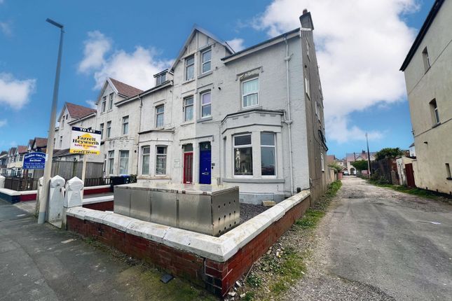 Flat for sale in Haddon Road, Bispham