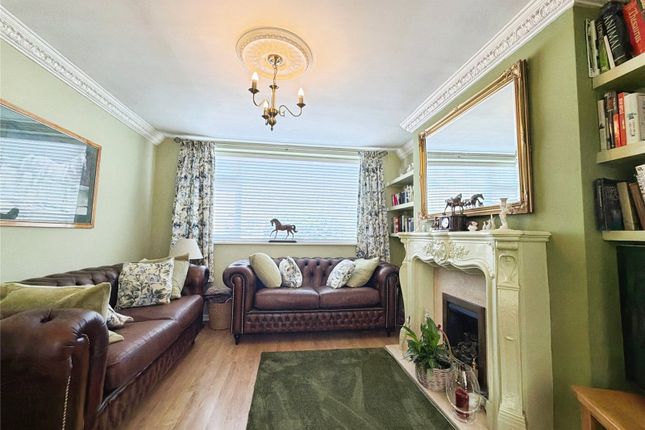 48, Jean Drive, Leicestershire photo 2
