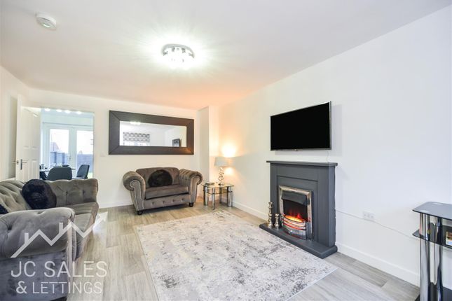 91, Stoneycroft Road, Sheffield photo 3