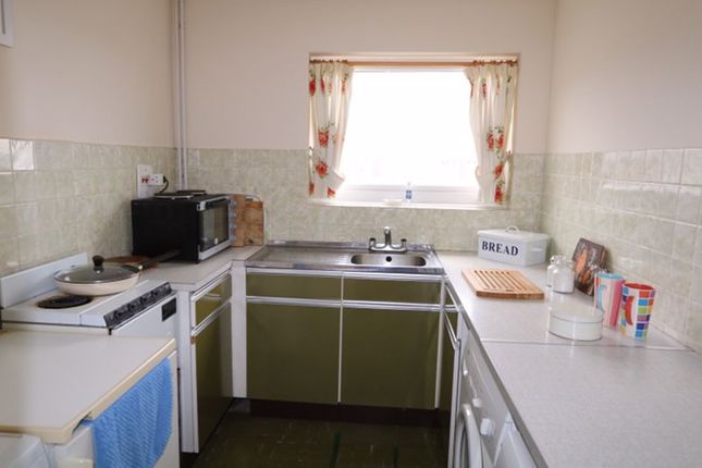 6, Ty Helyg, Tywyn photo 4