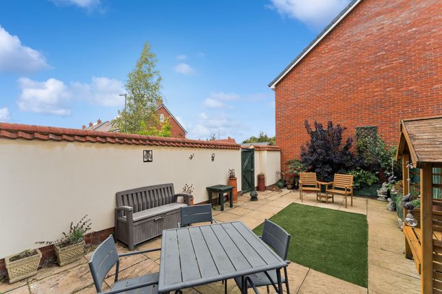 1 Millway Furlong, Aylesbury photo 4