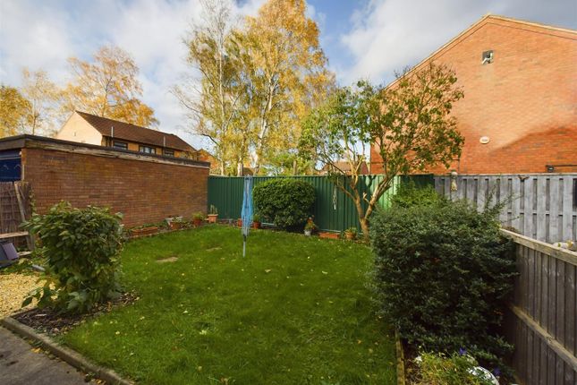 Semi-detached house for sale in Wedgewood Road, Lincoln