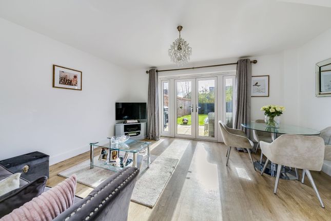 25 Milbank Way, Abingdon photo 3