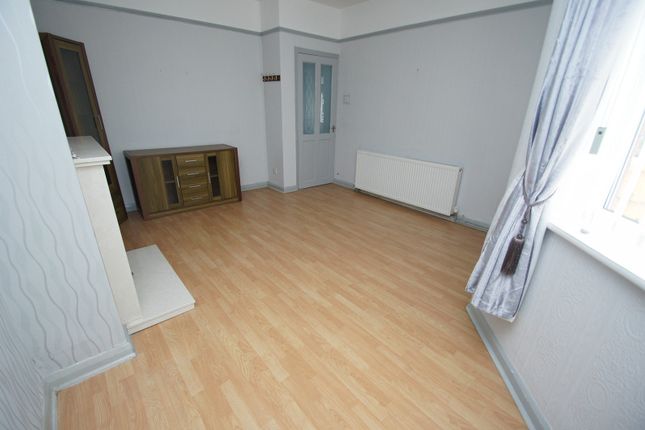 35, Grace Road, Ellesmere Port photo 5