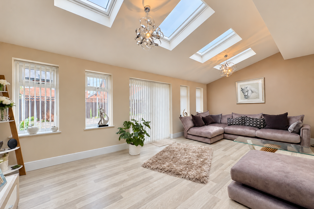 4, Ribchester Avenue, Blackpool photo 3