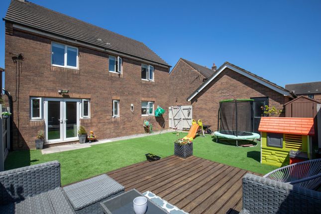 49 Mariners Quay, Port Talbot photo 4
