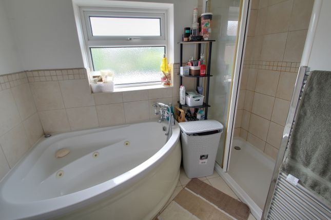 Semi-detached house to rent in Ashurst Road, Leicester