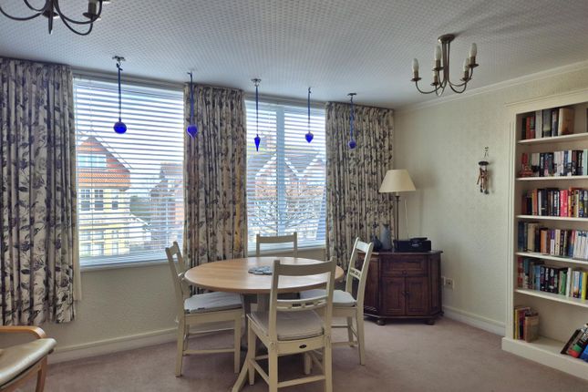 Flat 13, Lansdown Court, 20, Trewartha Park, Weston-Super-Mare photo 2
