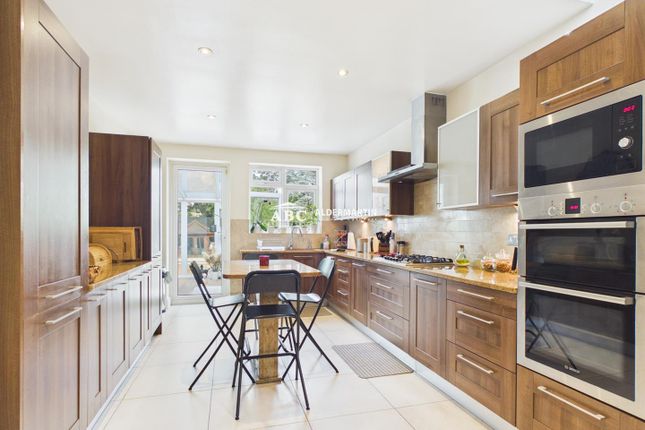 1, Westfield Road, London photo 2