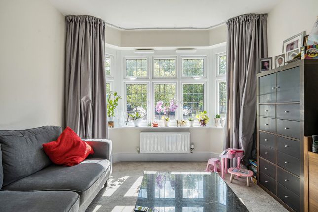 16, Odell Way, Shefford photo 5