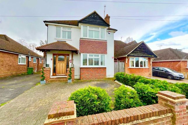 Thumbnail Detached house for sale in Rochford Avenue, Shenfield, Brentwood