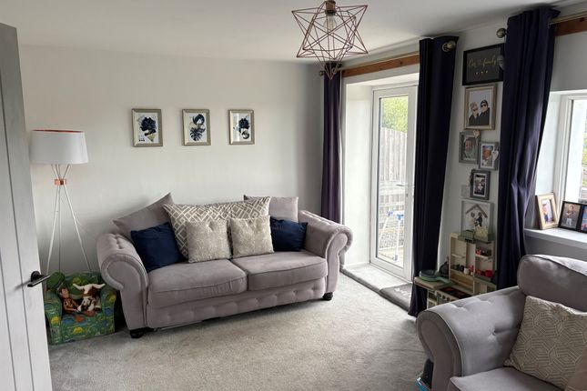 87, Clydach Road, Swansea photo 2