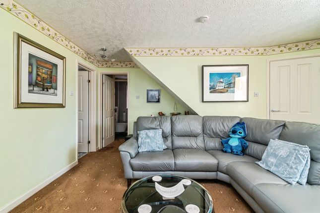 10, Naseby Drive, Nottingham photo 4