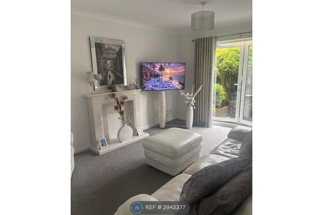 Sullivan Way, Langdon Hills, Basildon photo 2