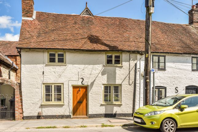 Thumbnail Cottage for sale in Sussex Road, Petersfield, Hampshire