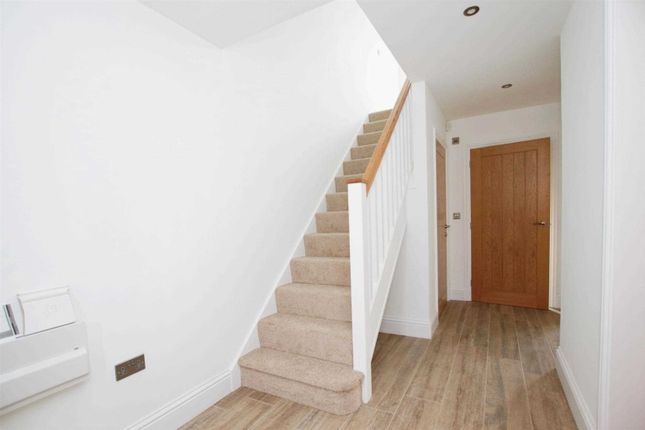 5, Neareys Close, Waddington, Lincoln, Lincolnshire, LN5 photo 4