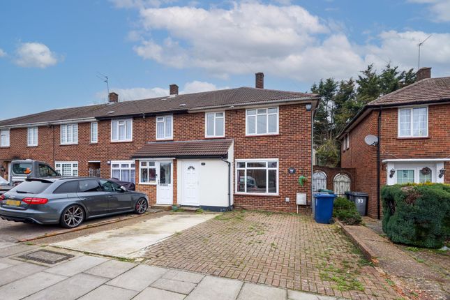 3-bed house on 91 Kings Drive, Edgware, £550,000