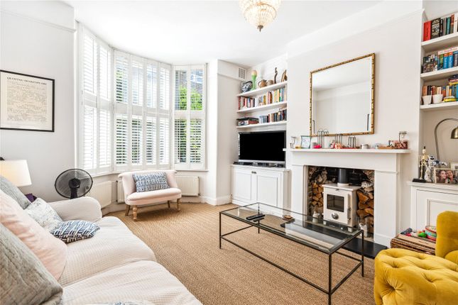 Flat to rent in Paulet Road, London