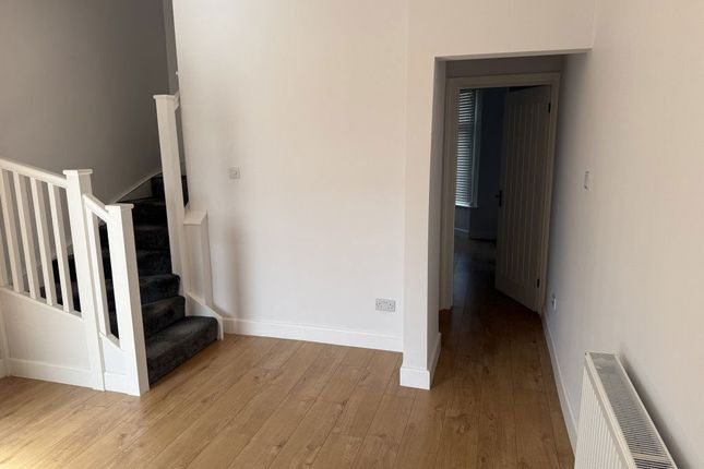 36, New Road, Birmingham photo 4