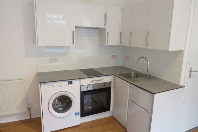 8 138, Muswell Hill Road, London photo 3