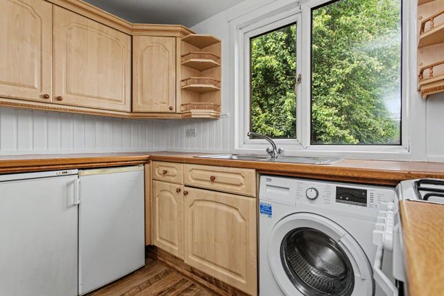1/1 4, Brediland Road, Paisley photo 4